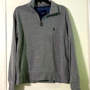 U.S. Polo Assn. sweater size S